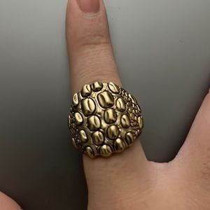 Gold ring